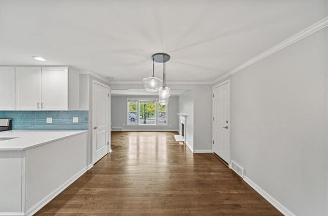 Photo - 3306 W 71st Ter