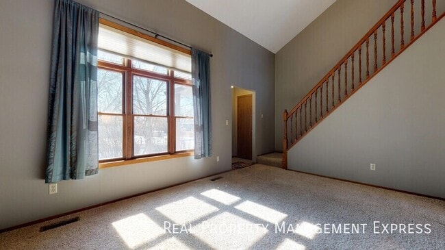 Photo - 4712 E Blazewood Dr