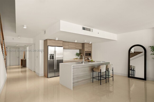 Photo - 6620 Indian Creek Dr Unit 713