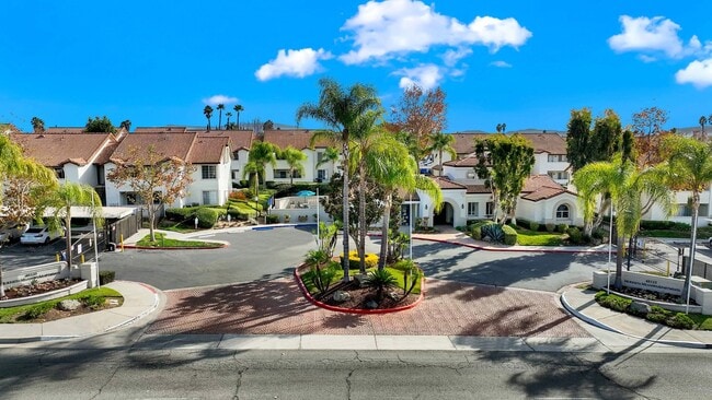 Murrieta Meadows Apartments