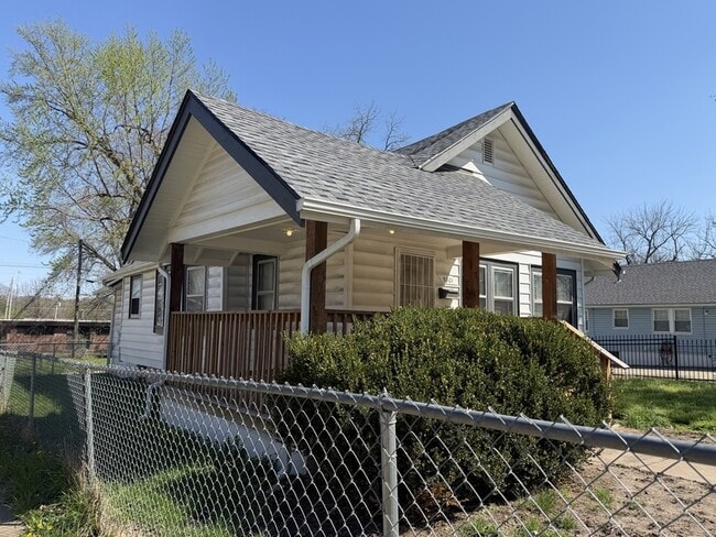 Photo - 5801 Wabash Ave