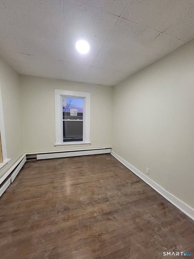 Photo - 260 Summit St Unit 2B