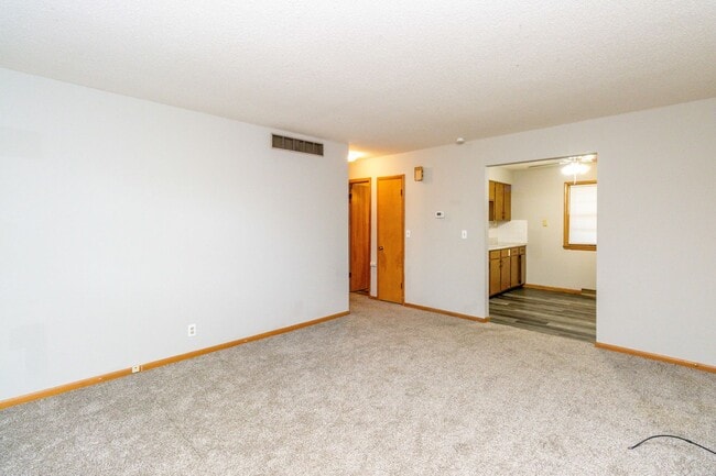 Photo - 3605 S Rock Quarry Rd Unit Apt B
