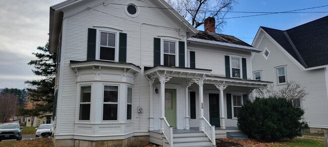 Building Photo - 56 Elm St Rental