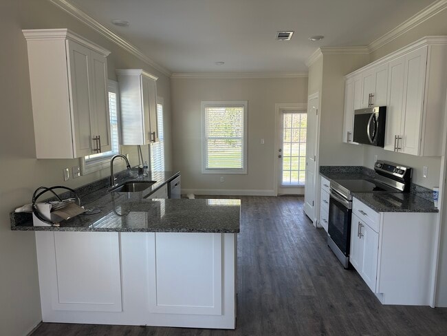 Photo - 191 Willowbrook Dr