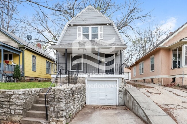 Building Photo - 136 Lawndale Ave