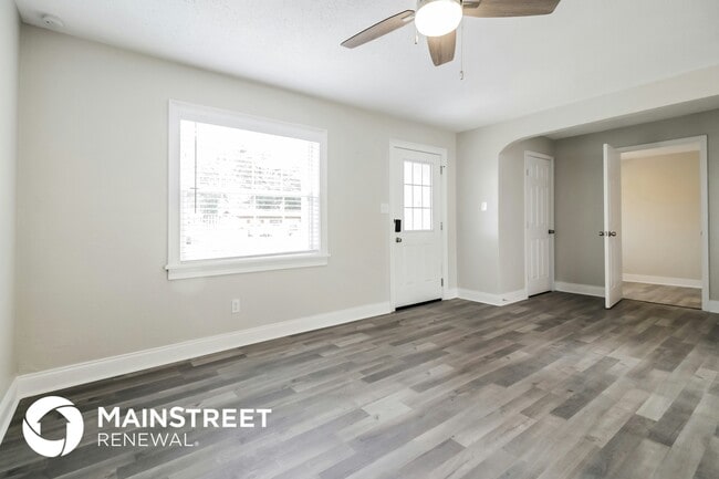 Photo - 3977 Kingsport Dr