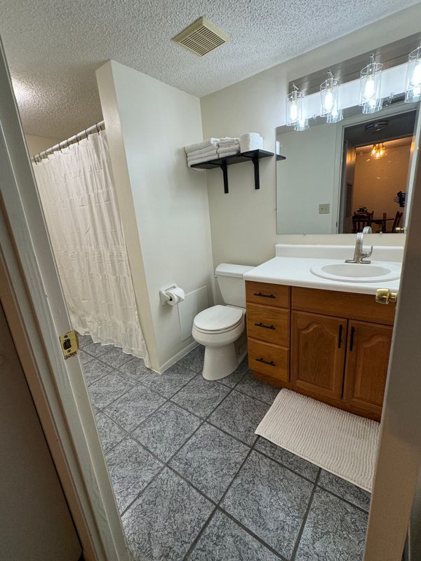 Photo - 3719 Lake Bayshore Dr