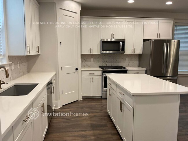 Photo - 1204 49th Ave N