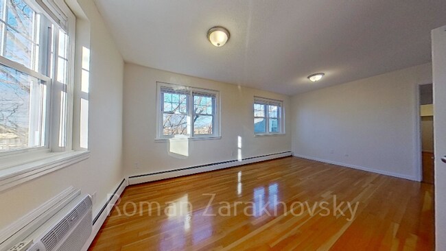 Photo - 2018 Commonwealth Ave Unit 45