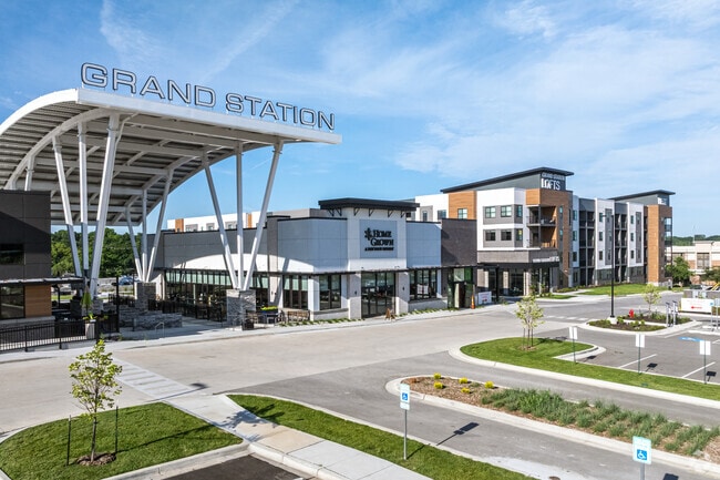 Grand Station Lofts - Grand Station Lofts