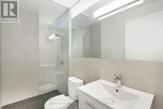 Photo - 14B Chapleau Ave