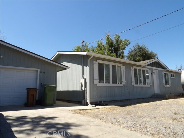 Photo - 9635 Winchester St