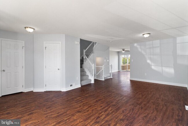 Photo - 14090 Kramer Pl