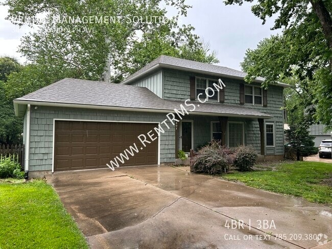 Building Photo - 3401 SW Randolph Ave Rental