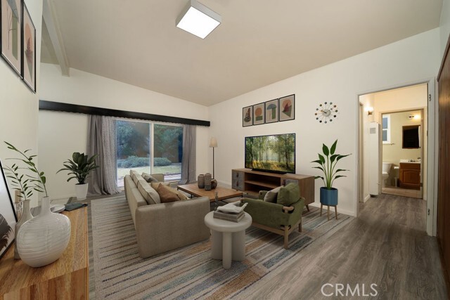 Building Photo - 1738 W Raymar St Rental