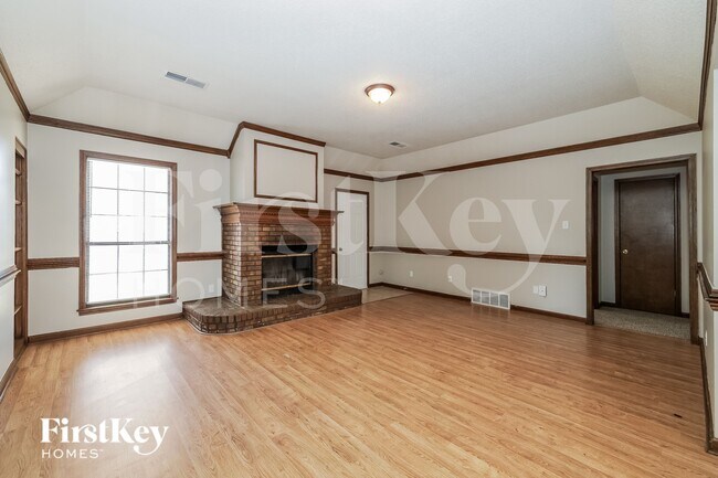 Photo - 4611 Spaniel Cove