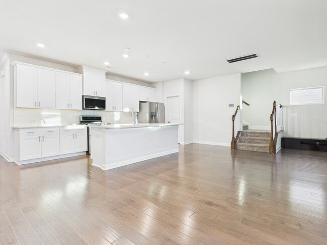 Photo - 6725 Good News Dr