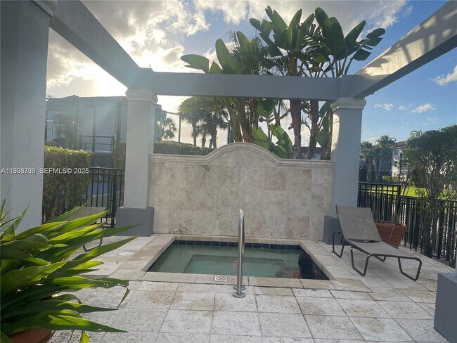 Photo - 9610 NW 2nd St Unit 8-201