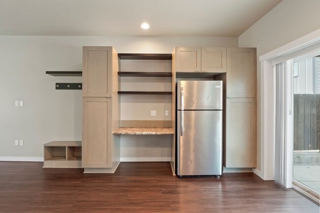 Felts Lane Town Homes