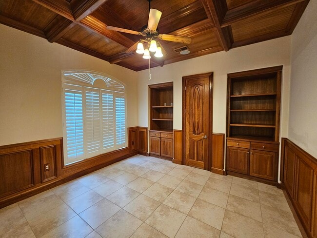 Photo - 1866 Sunrise Dr