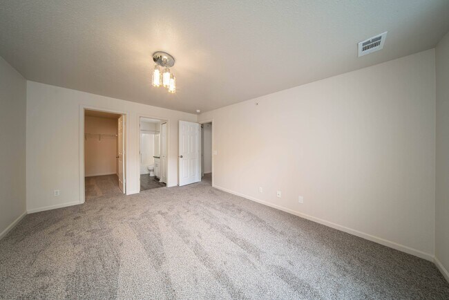 Riverwood Luxury Apartments