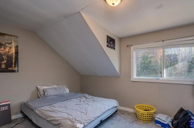 Photo - 610 E Vine St