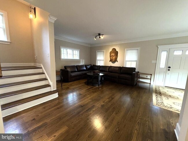 Photo - 11 Chestnut St