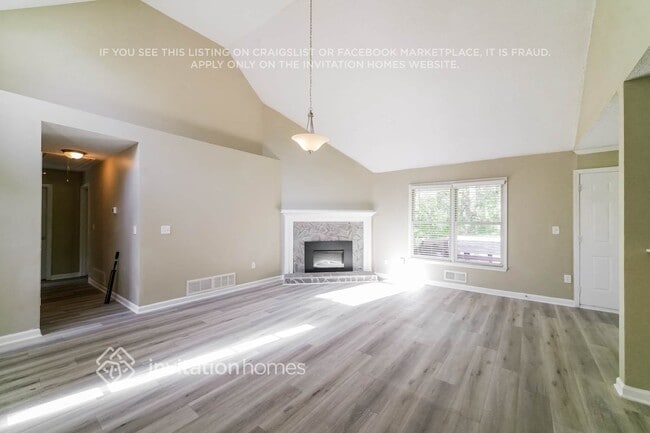 Photo - 1711 Jefferson Ln