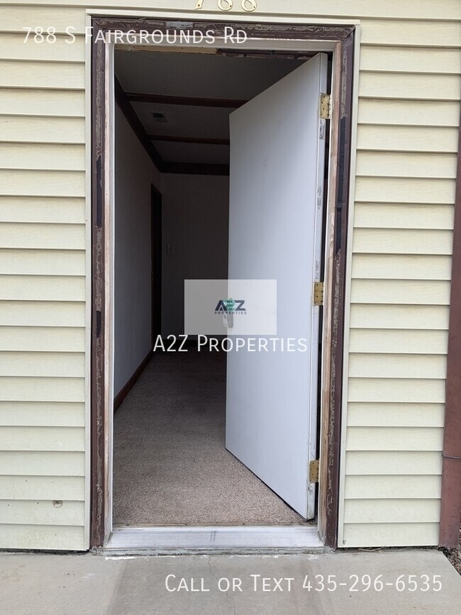 Photo - 788 S Fairgrounds Rd