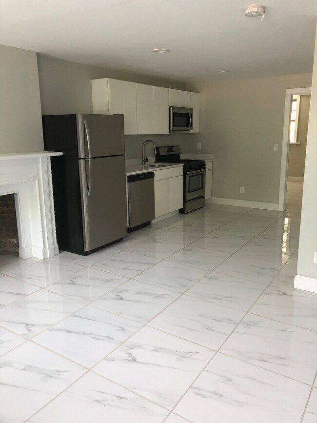Photo - 802 Broadway Unidad 0