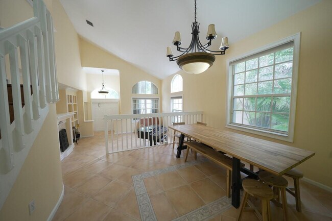 Photo - 1395 NW 155th Ln