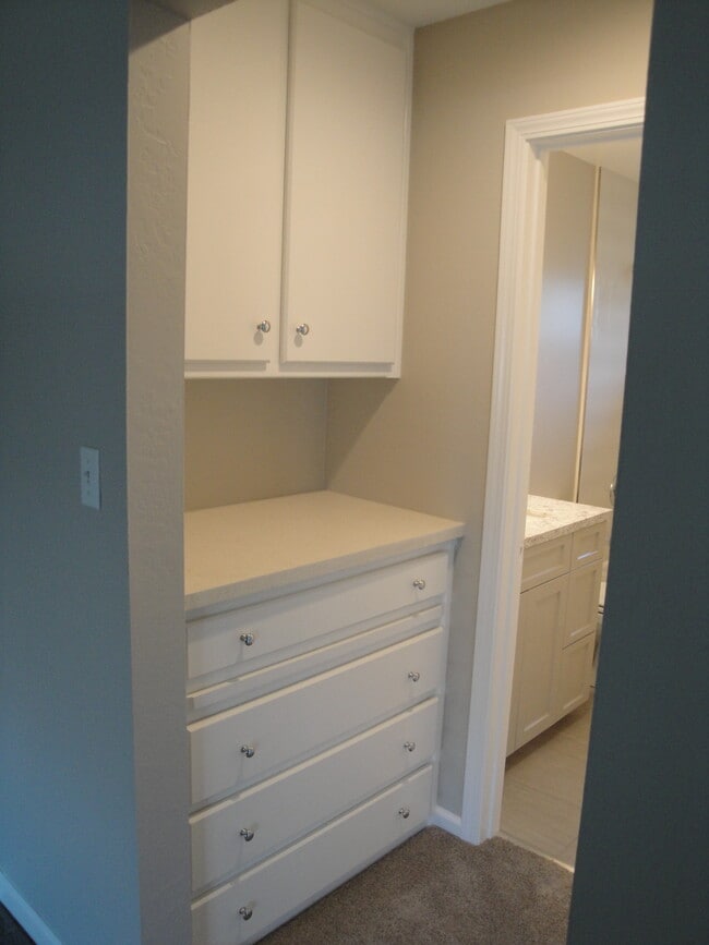 Photo - 2327 Pauline Dr Unit #2