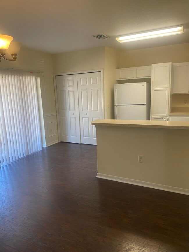 Photo - 1508 Blue Magnolia Rd