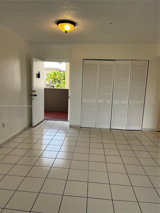 Photo - 802 NW 87th Ave Unit 319