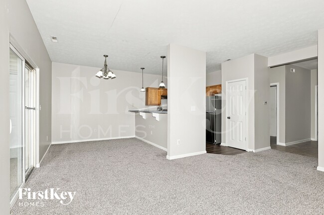 10368 Platinum Dr