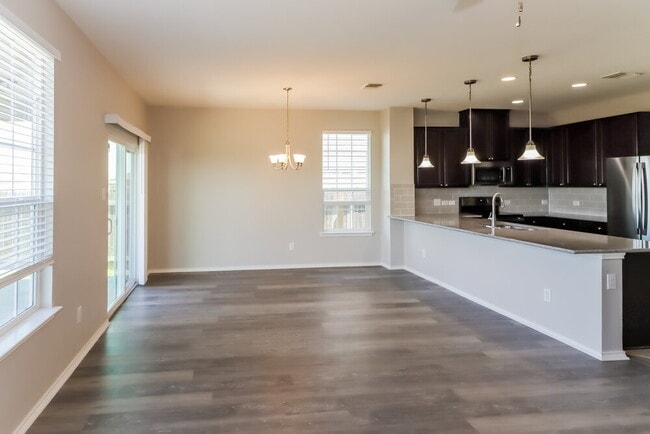 Photo - 124 Carrington St