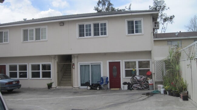4327 Maine Ave Unit 4327.5