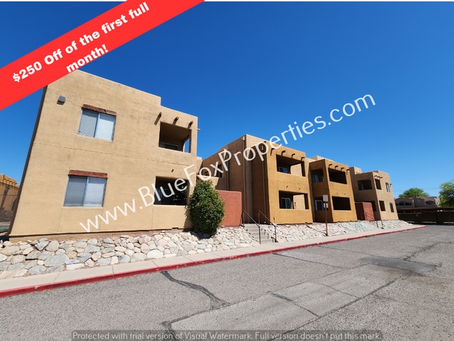 Building Photo - 1810 E Blacklidge Dr Unit 812 Rental