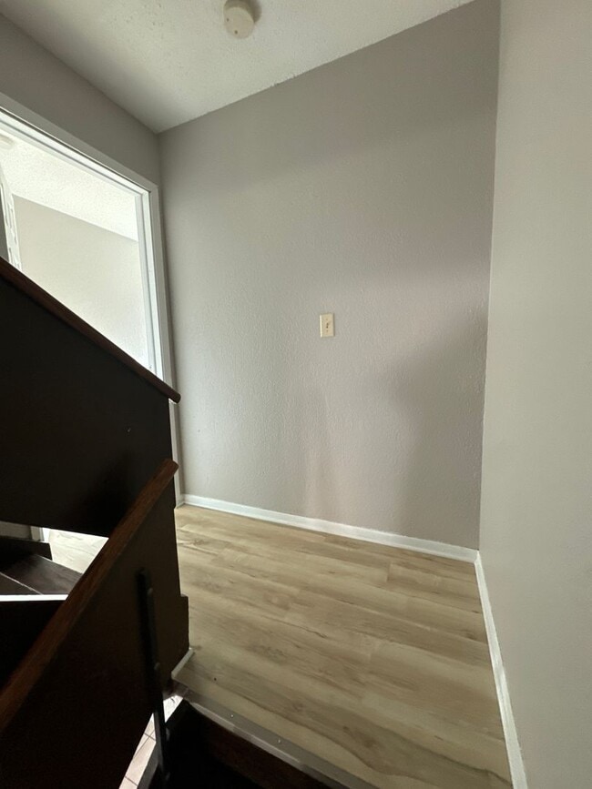 Photo - Available January 1st! Spacious 3 Bedroom ...