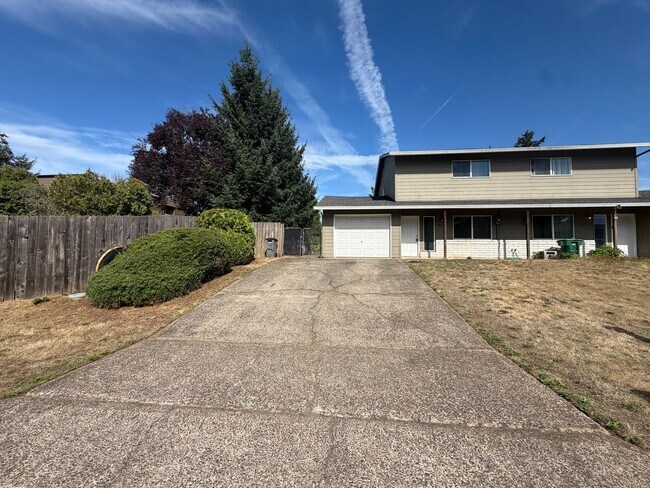 8112 NE 27th St Unit 8112