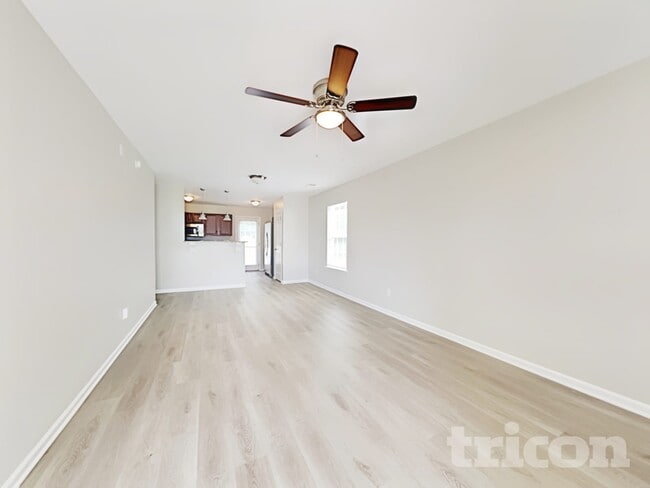 Photo - 248 Eagle Pointe Dr