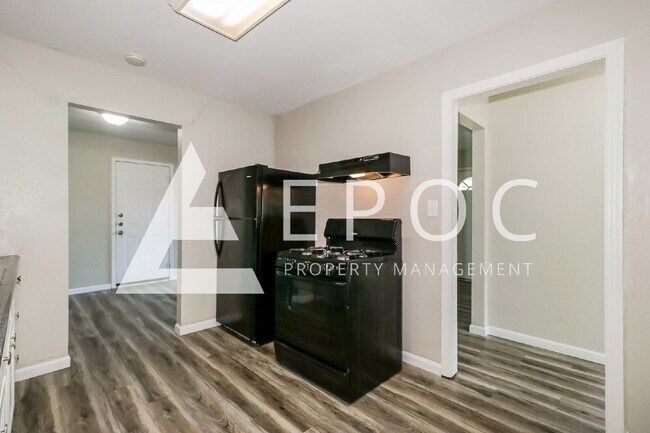Photo - 1702 S 9th St