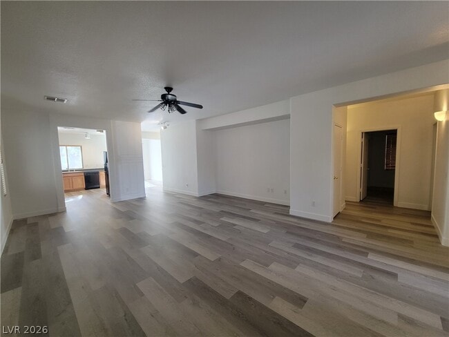 Photo - 3274 Bronze Leaf St