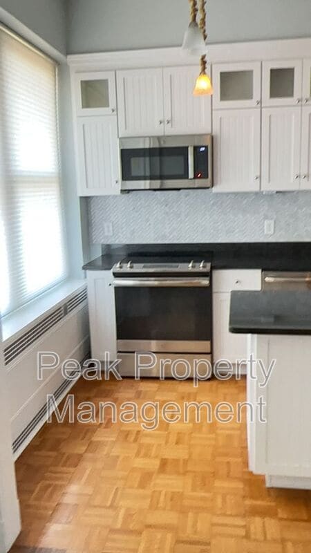 Photo - 212 E Clay St