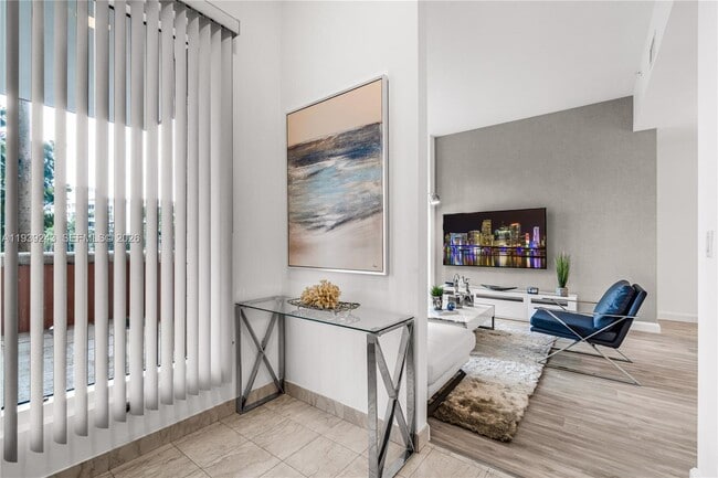 Photo - 785 Crandon Blvd Unit 106