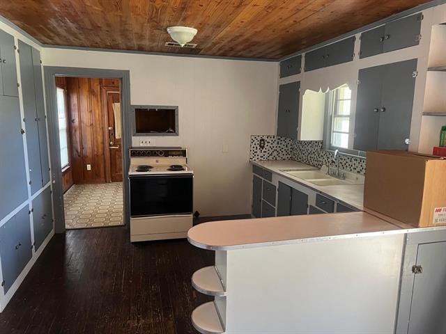 Photo - 307 Copperhead Rd