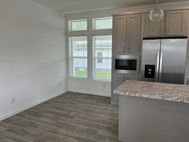 Photo - 246 Caviller Ct