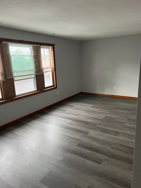 Photo - 12 S Main St Unidad G