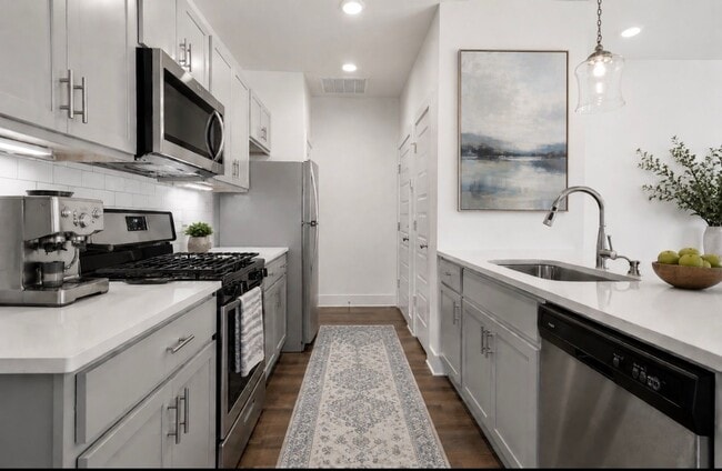 Photo - One Bedroom Cottage with Garage AND Fenced Backyard!